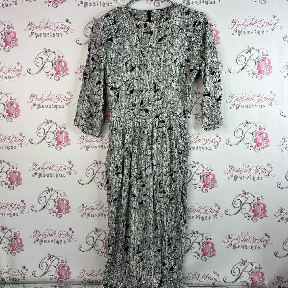 Favannah dress vintage line work abstract Elegant Black Gray art Women's Dress